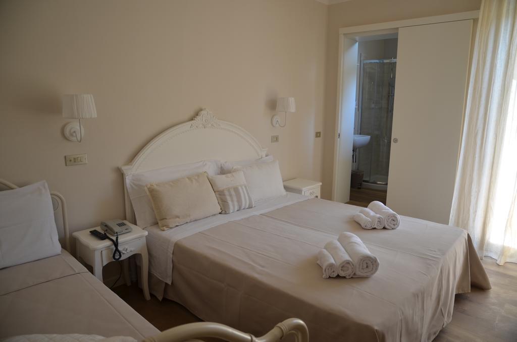 Hotel Monique Τσέρβια Εξωτερικό φωτογραφία